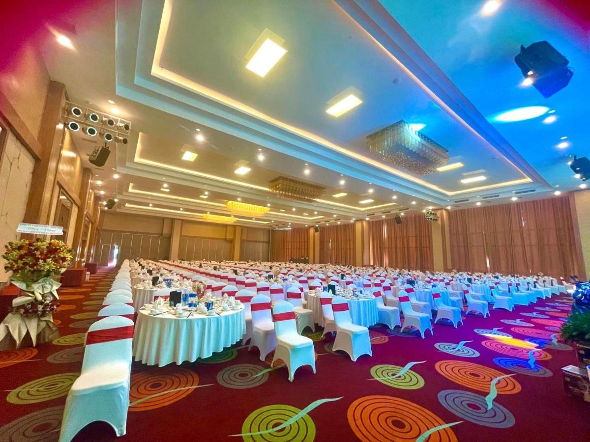 Muong Thanh Luxury Buon Ma Thuot Hotel Bagian luar foto