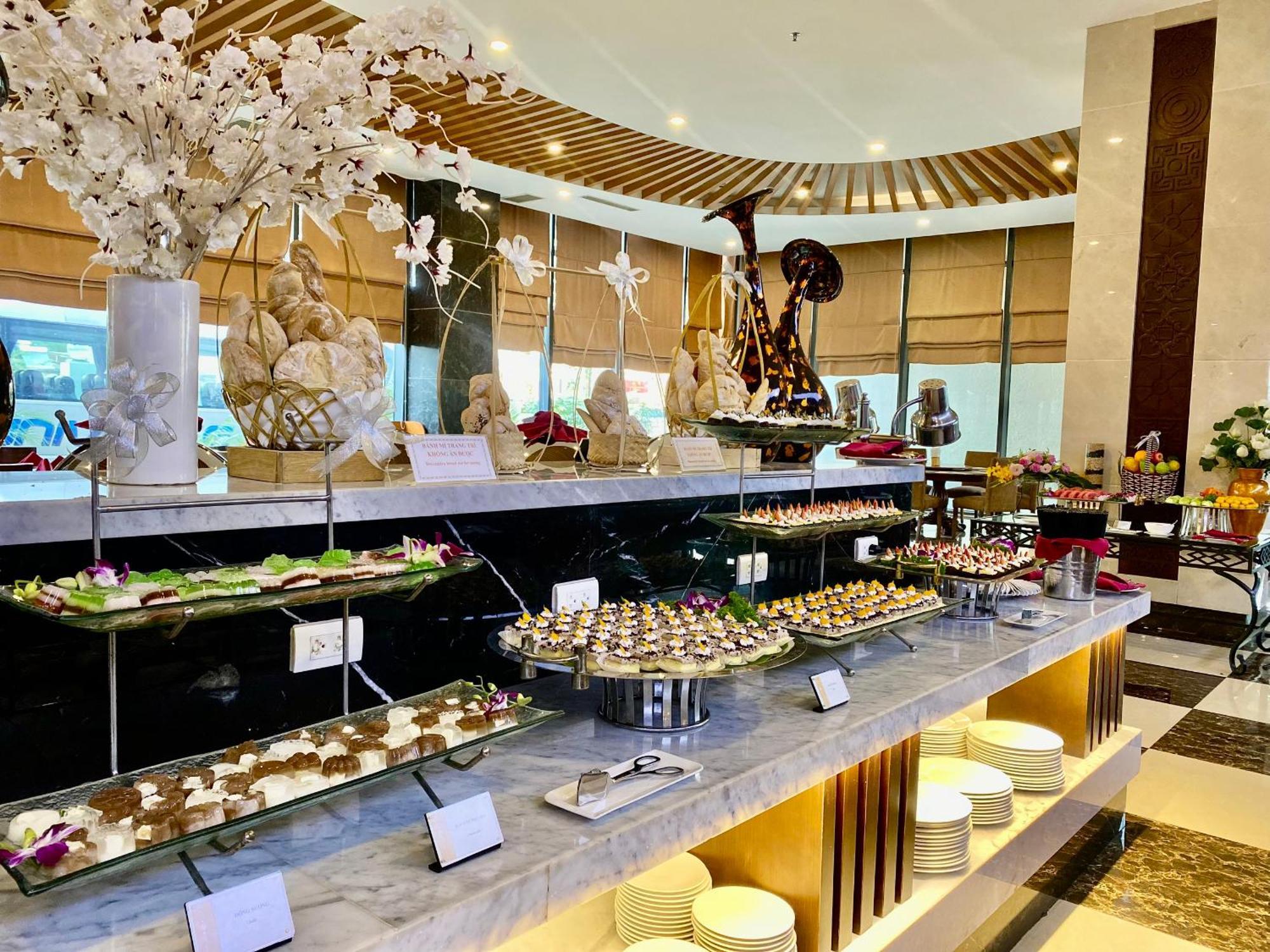 Muong Thanh Luxury Buon Ma Thuot Hotel Bagian luar foto