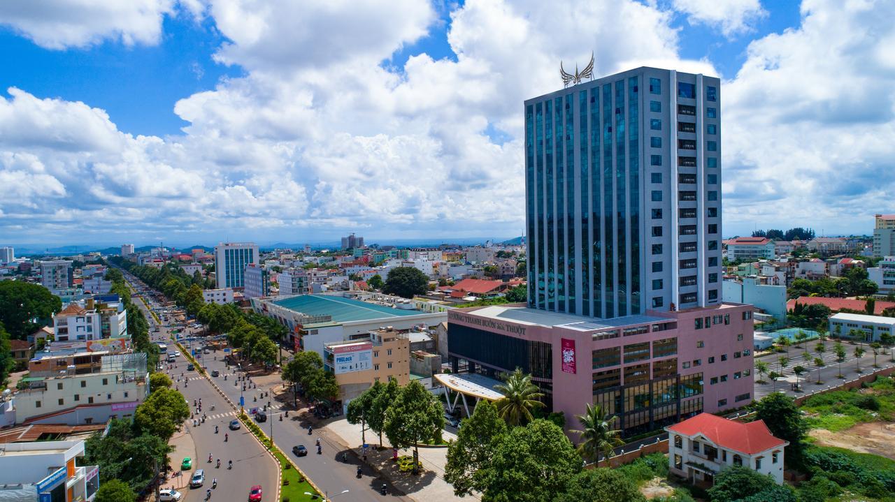 Muong Thanh Luxury Buon Ma Thuot Hotel Bagian luar foto